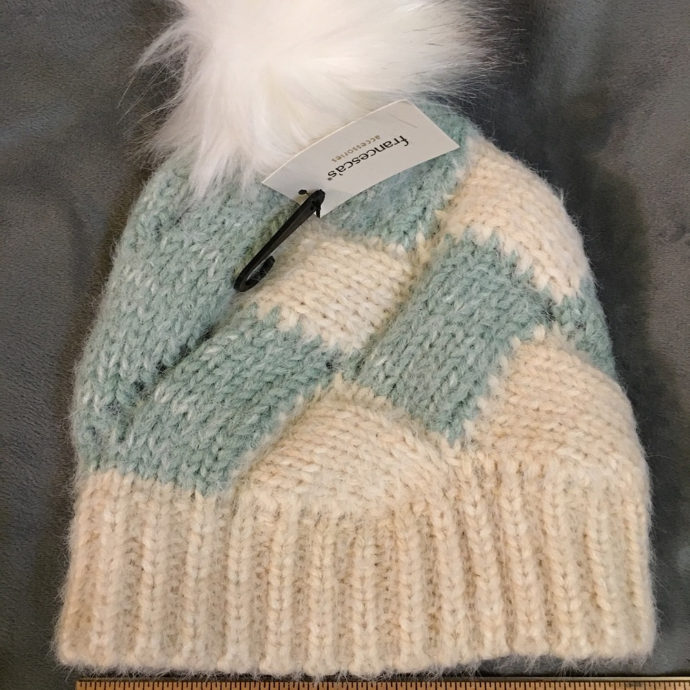 Cute Winter Hat - Picture 6 of 6
